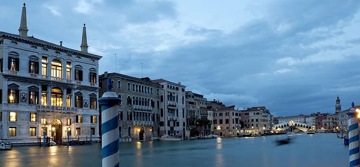 Venezia Papadopoli Palace Aman Resorts external view - architectural outdoor lighting